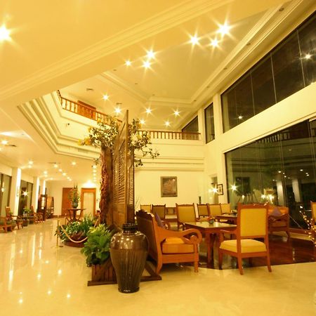 The Imperial River House Resort, Chiang Rai Bagian luar foto