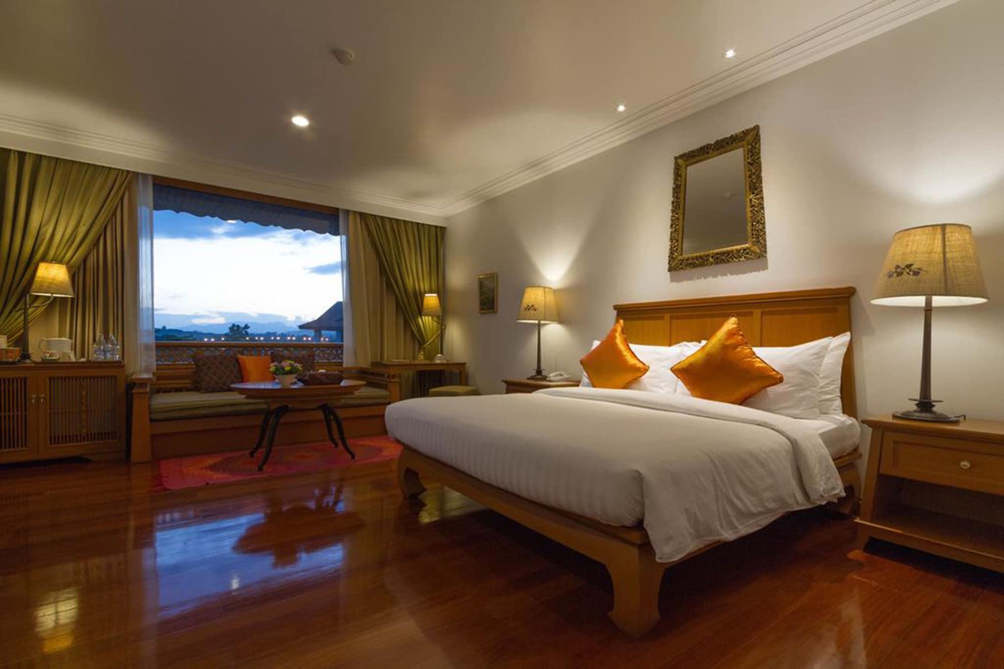 The Imperial River House Resort, Chiang Rai Bagian luar foto