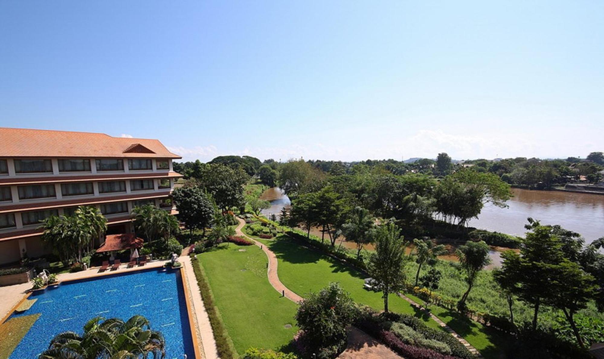 The Imperial River House Resort, Chiang Rai Bagian luar foto