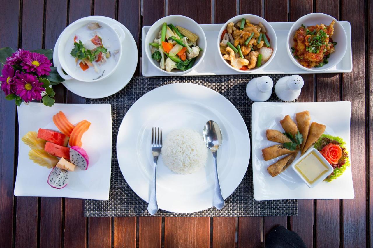 The Imperial River House Resort, Chiang Rai Bagian luar foto